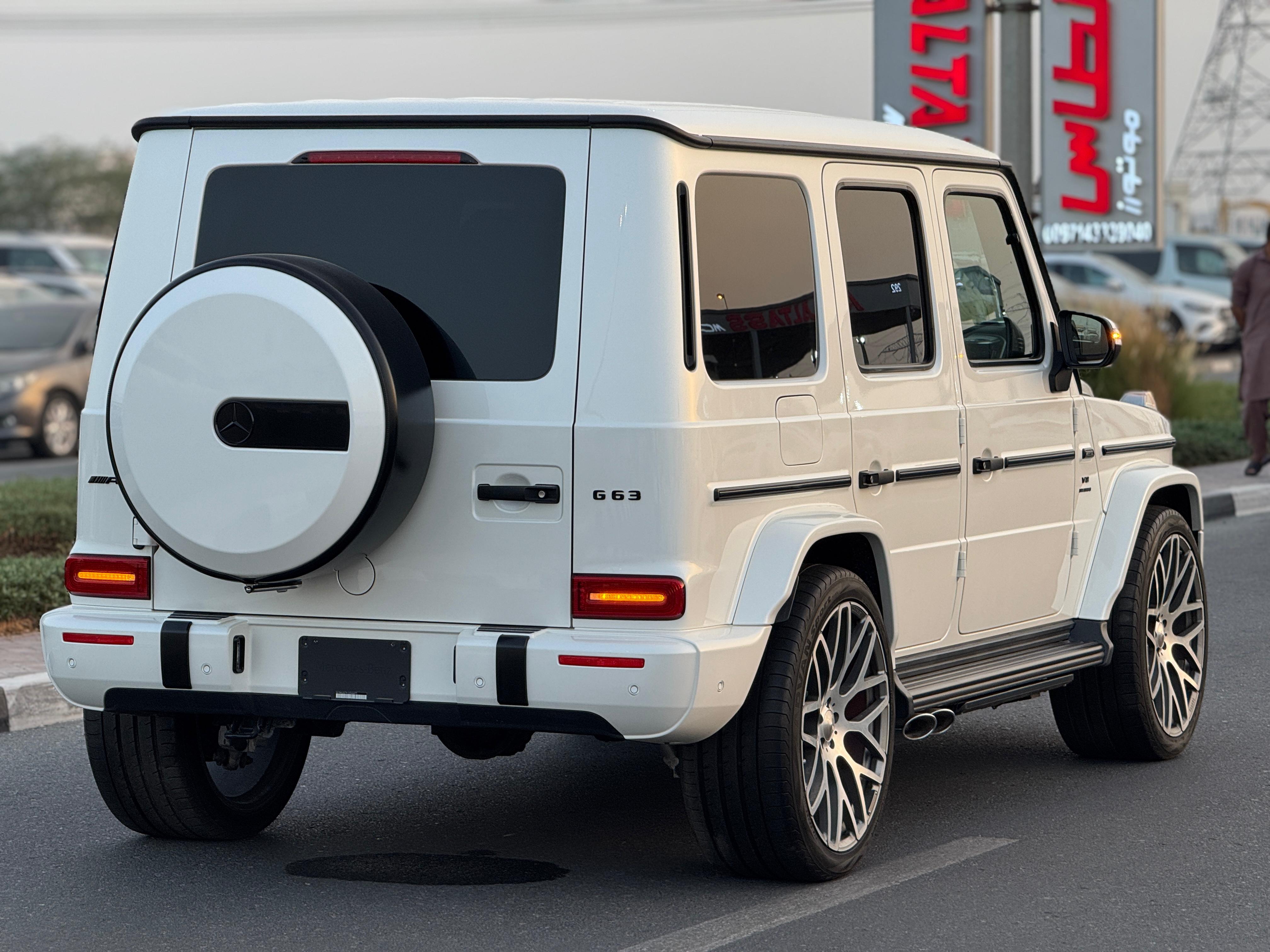 Mercedes-Benz G63 AMG – Interior